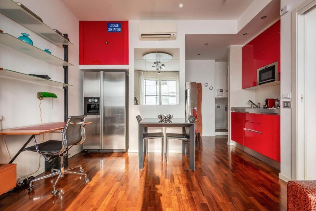 Amazing Apt In The Heart Of Pta Venezia Milan Bagian luar foto