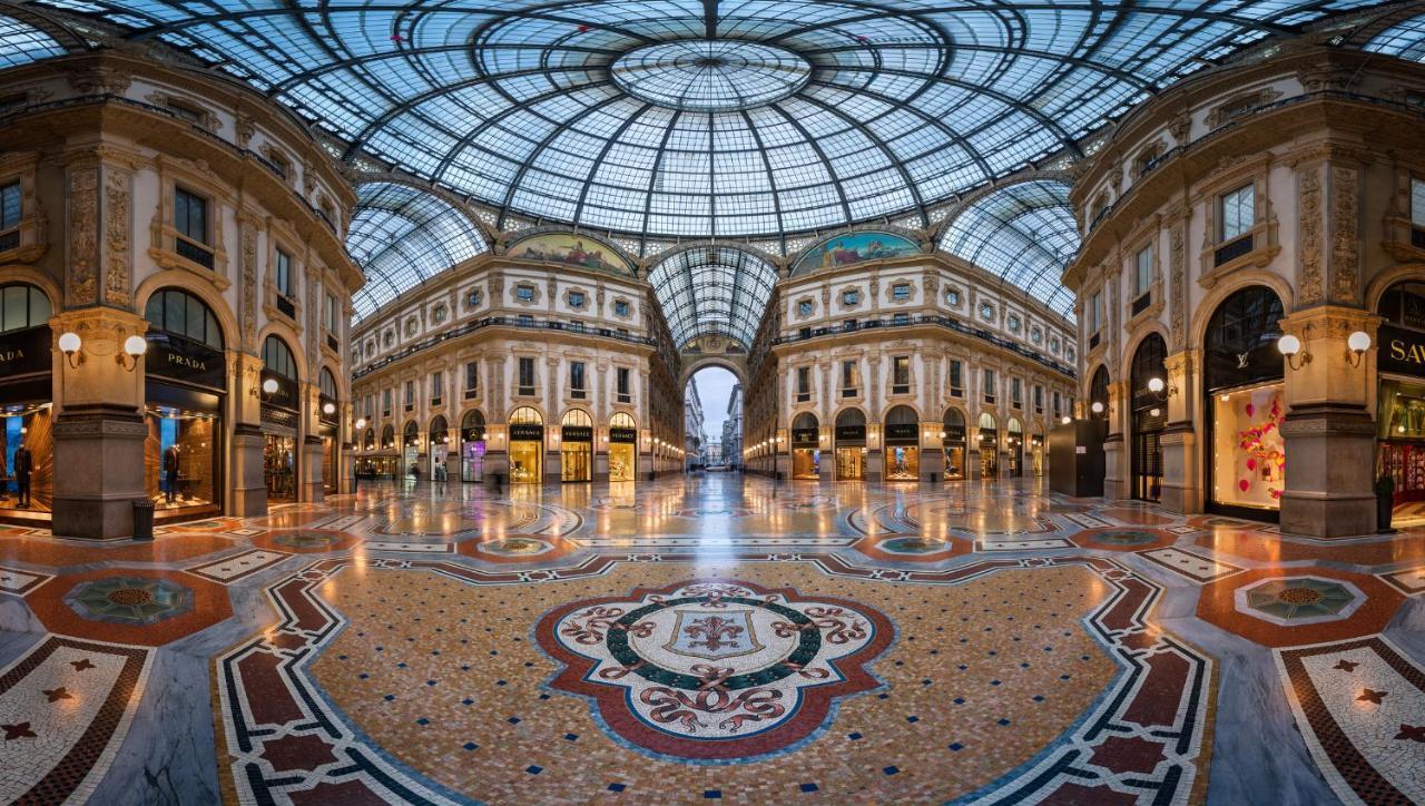 Amazing Apt In The Heart Of Pta Venezia Milan Bagian luar foto