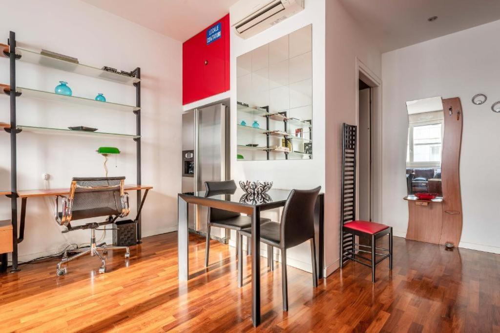 Amazing Apt In The Heart Of Pta Venezia Milan Bagian luar foto