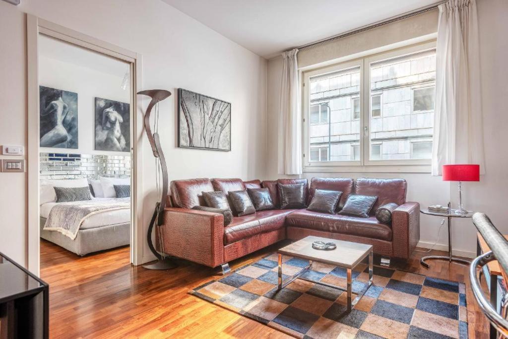 Amazing Apt In The Heart Of Pta Venezia Milan Bagian luar foto