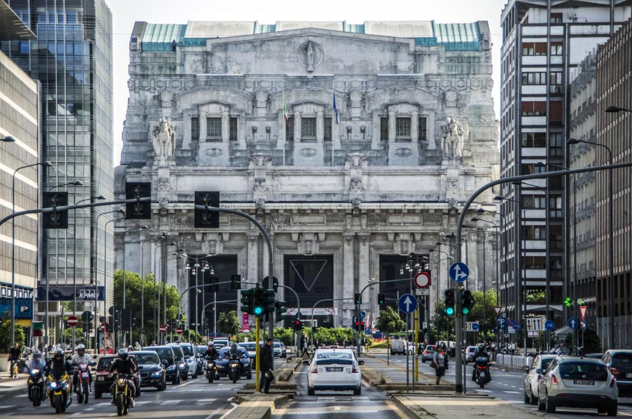 Amazing Apt In The Heart Of Pta Venezia Milan Bagian luar foto